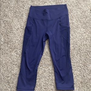 Lulu cropped navy pants